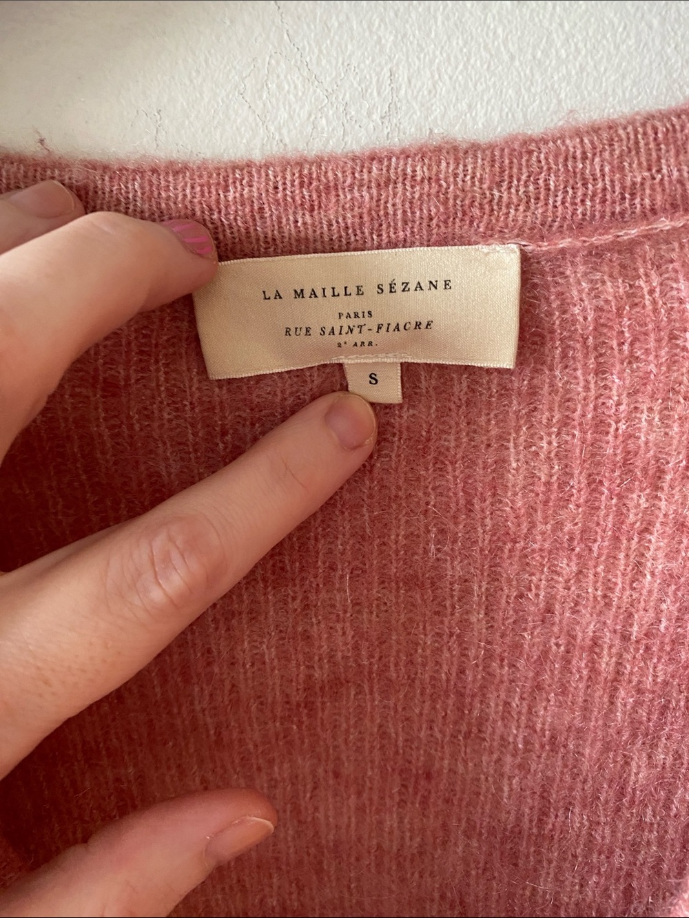 Cozy Rose Pink Mohair-Blend V-Neck Cardigan - Picture 2 of 9